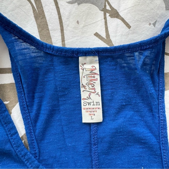 Swim coverup - Picture 2 of 6